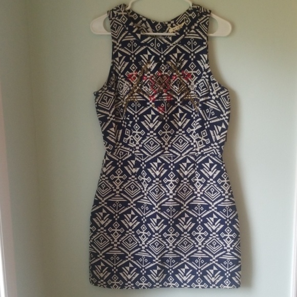 Miami Tribal Print Backless Short Dress - Size L - Picture 1 of 8